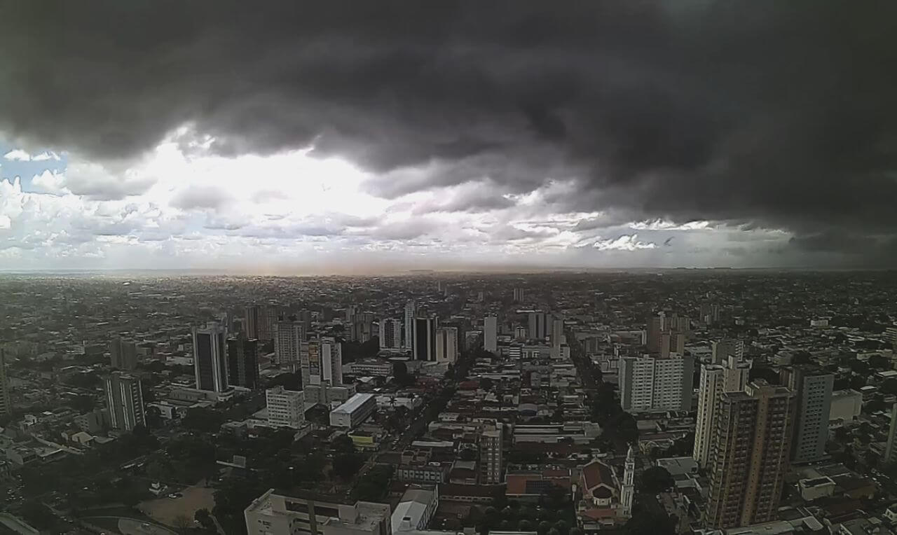 Temporal chuva e ventania em Campo Grande MS Veja o vídeo exclusivo Clima ao Vivo